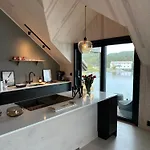 Amundoya Penthouse Kristiansund